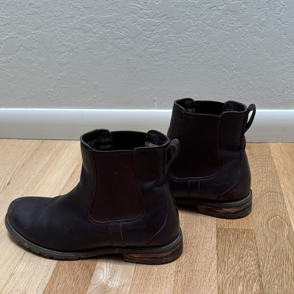 Ariat Wexford Dark Brown Chelsea Boots